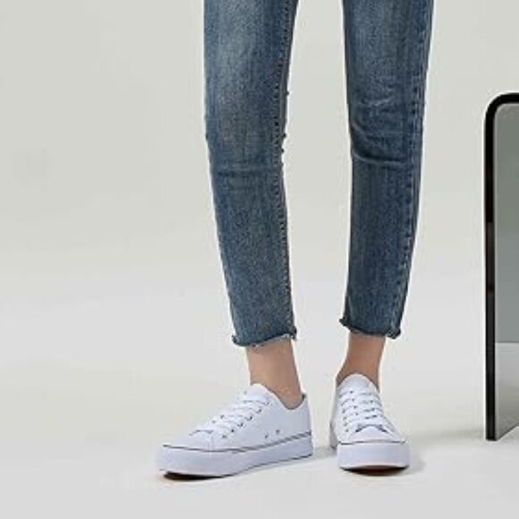 Womens Canvas Shoes Low top Sneakers for Womens - Picture 3 of 3